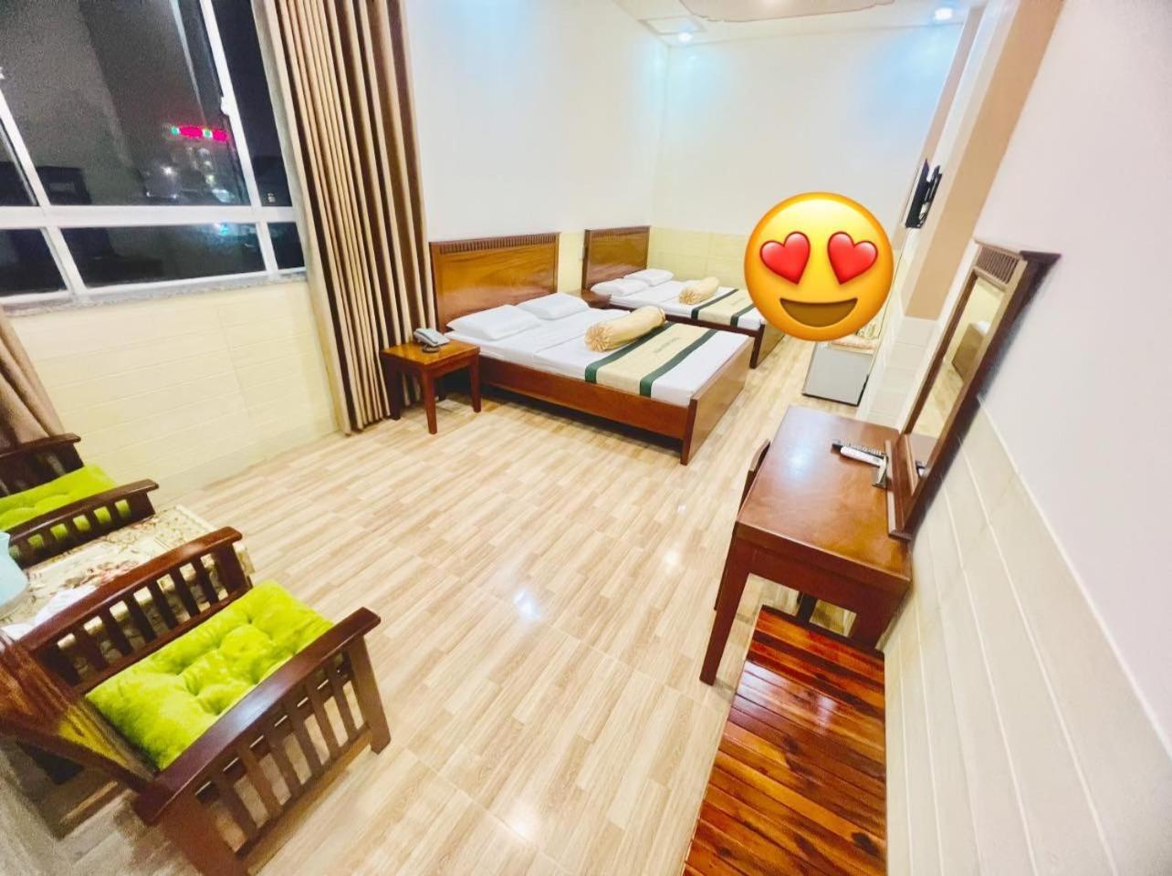 Xuan Huynh 3 Hotel Soc Trang Εξωτερικό φωτογραφία