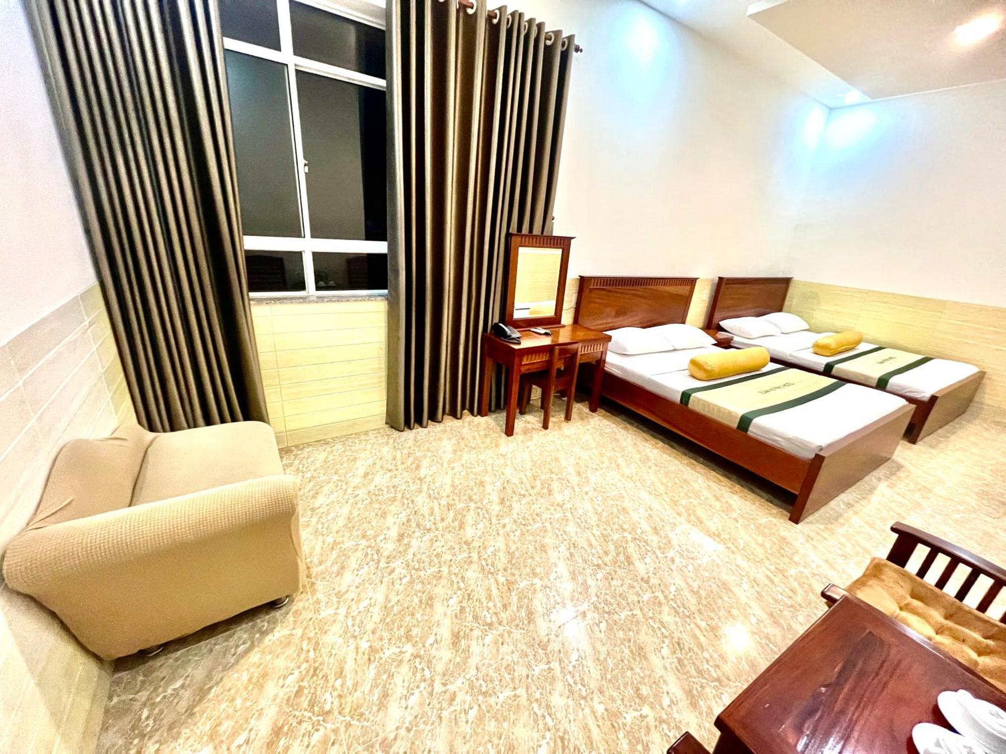 Xuan Huynh 3 Hotel Soc Trang Εξωτερικό φωτογραφία